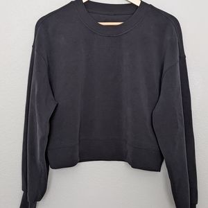 Lululemon Perfectly Oversized Cropped Crew in Softstreme Black size 4